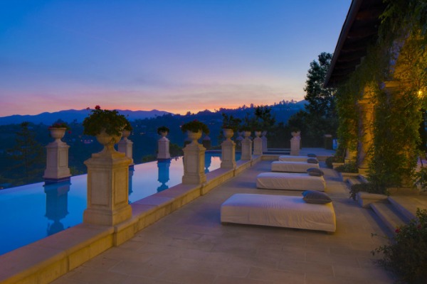 Heidi Klum pokazała swoją bajeczną willę! (FOTO) Heidi Klum pokazała swoją bajeczną willę! (FOTO)