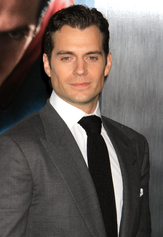 Henry Cavill spotyka się z TĄ KOBIETĄ?! (FOTO)