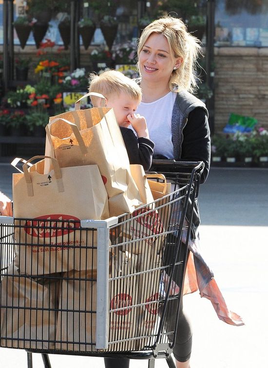 W jakim wieku i z kim Hilary Duff straciła cnotę?