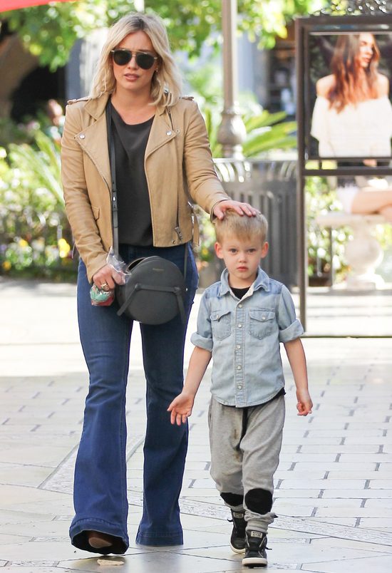 Ma w nosie komentarze - lubi dzwony, więc je nosi (FOTO)