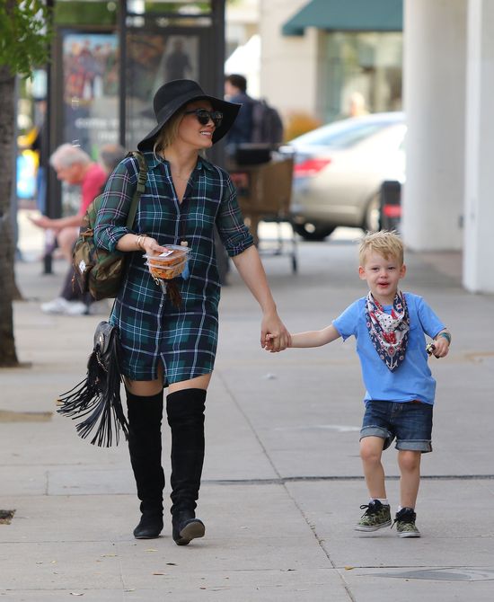 Ten mały przystojniak nie jada pączków (FOTO) Ten mały przystojniak nie jada pączków (FOTO)