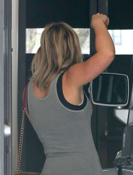 Wielka łapa Hilary Duff (FOTO)