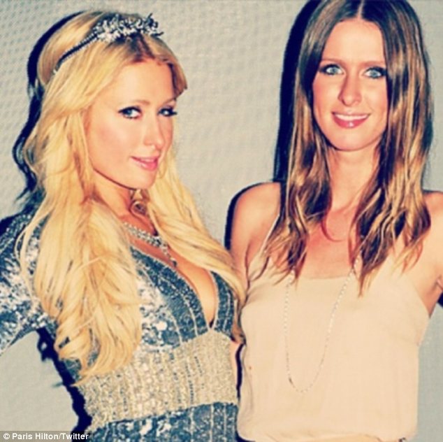 Celebryci twittują sylwestrowo (FOTO)