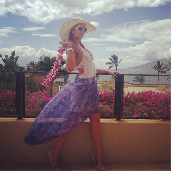 Paris Hilton i sweet focie z Hawajów (FOTO) Paris Hilton i sweet focie z Hawajów (FOTO)