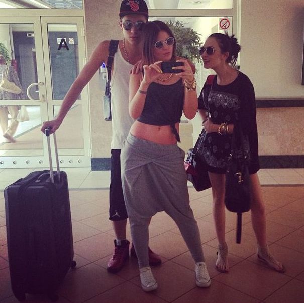 Kto się chwali markowym zegarkiem i biżuterią? (FOTO)