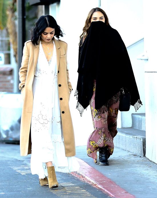 Vanessa i Stella Hudgens lepsze od Olsenek? (FOTO)