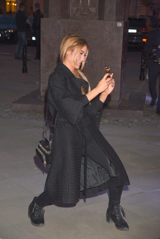 Fanki do Idy Nowakowskiej: Jak pięknie Ci w jasnych kolorach!