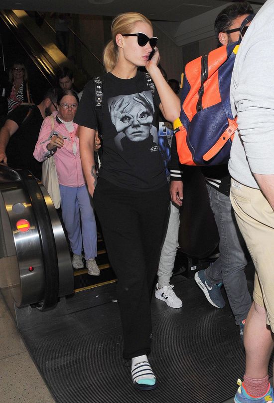 Polskie akcenty w stylizacji zagranicznej gwiazy (FOTO) Polskie akcenty w stylizacji zagranicznej gwiazy (FOTO)