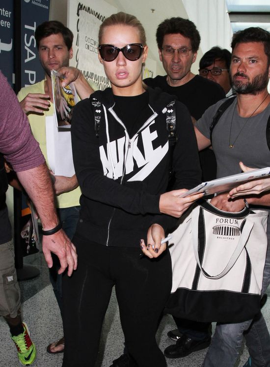 Jak wyglądała Iggy Azalea po MTV VMA? (FOTO) Jak wyglądała Iggy Azalea po MTV VMA? (FOTO)