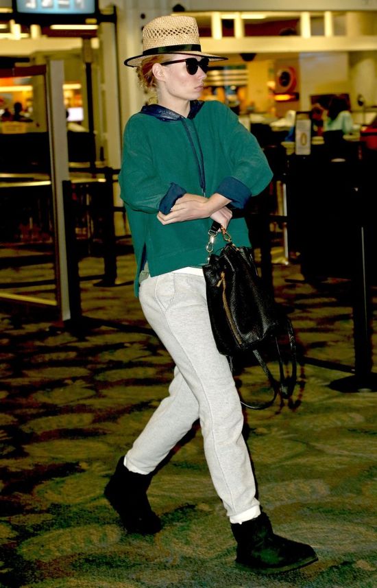 Co się stało z twarzą Iggy Azalei? (FOTO)