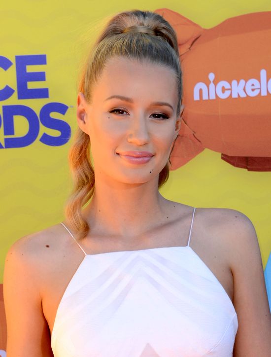 Iggy Azalea otworzyła się na temat operacji plastycznych Iggy Azalea otworzyła się na temat operacji plastycznych