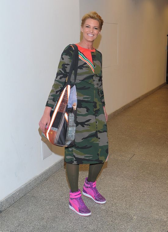 Przefarbowała się na blond i założyła TO (FOTO) Przefarbowała się na blond i założyła TO (FOTO)