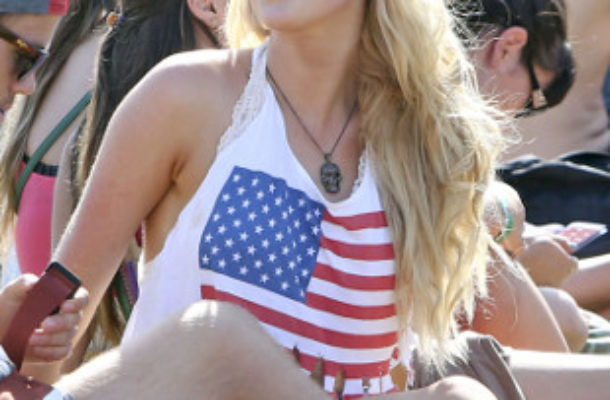 Ireland Baldwin do hejterów: Czy wam to pomaga?