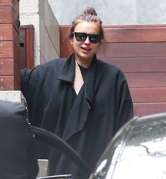 Dwa tygodnie temu nikt nie podejrzewał jej o ciążę. Teraz zasłania brzuszek