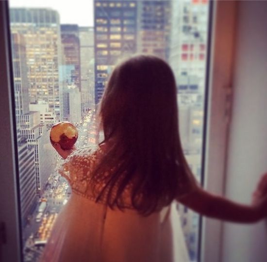 Piękna milionerka chwali się swoimi pociechami (FOTO)