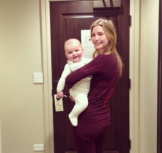 Piękna milionerka chwali się swoimi pociechami (FOTO)