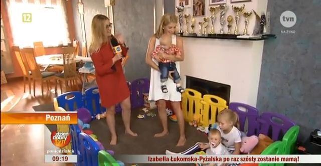 Ile Izabella Łukomska-Pyżalska zatrudnia nań? (VIDEO)