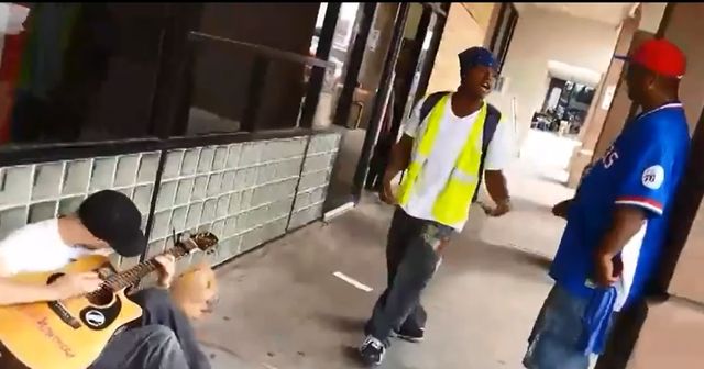 Zawstydziliby nawet Beyonce i Jaya Z! (VIDEO) Zawstydziliby nawet Beyonce i Jaya Z! (VIDEO)