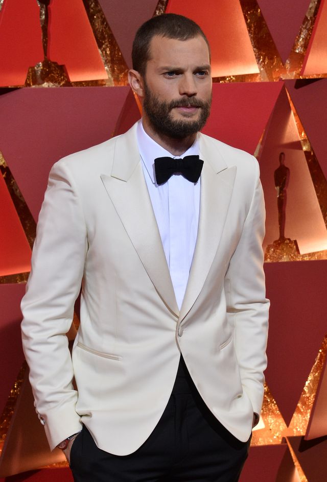 Duża wypukłość w majtach Dornana skłoniła fanki do pisania sprośnych komentarzy