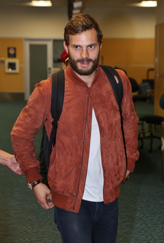 Pan Grey - lepszy z brodą czy bez? (SONDA) Pan Grey - lepszy z brodą czy bez? (SONDA)