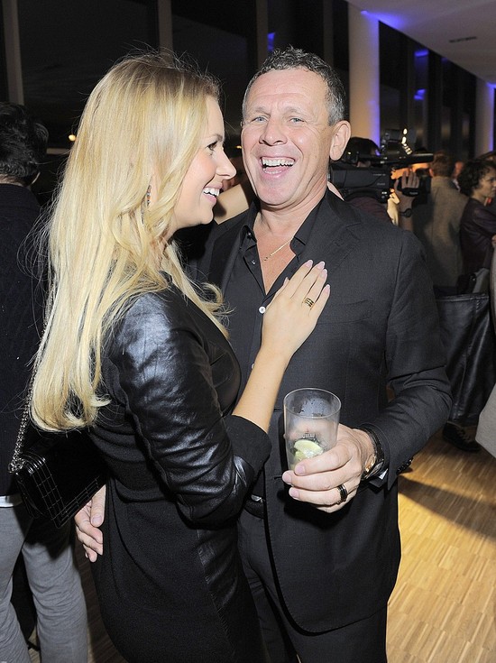 Izabela Janachowska pozuje ze swoim ukochanym - milionerem