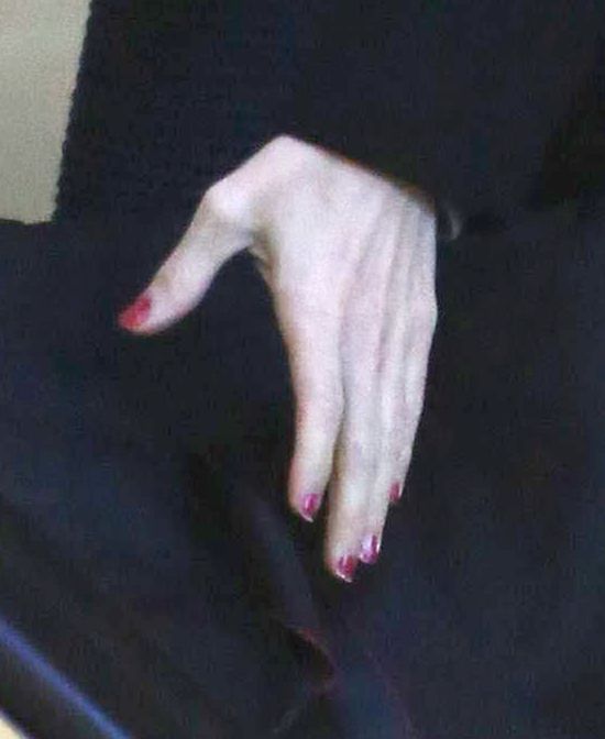 Pen PAN zapomniał zmyć lakier do paznokci (FOTO)