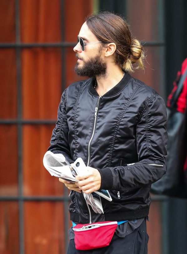 Jared Leto zgolił brodę i obciął włosy (FOTO)