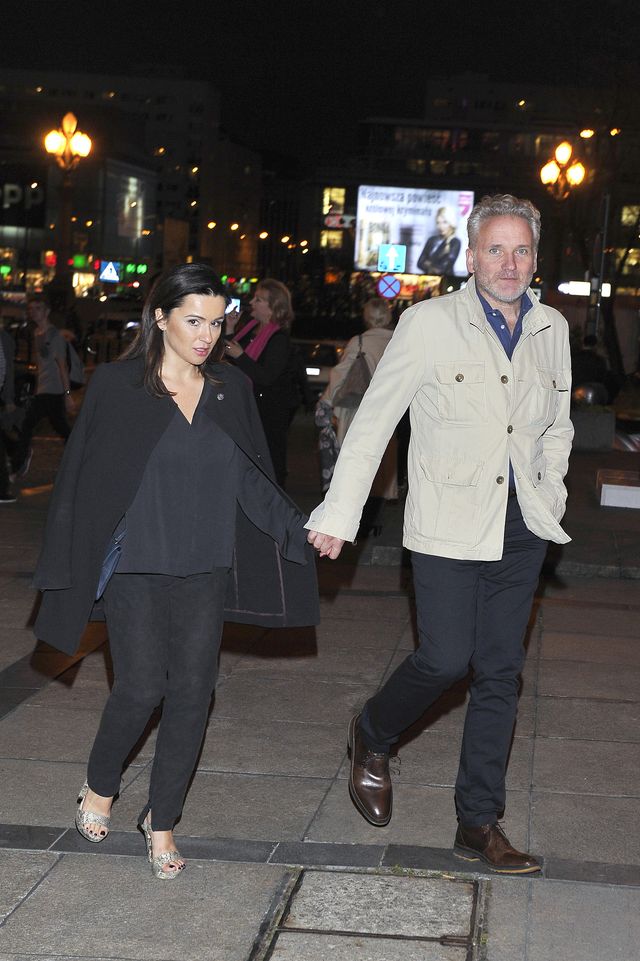 Jarek Kret pokazuje pierścionek, który SIĘ ROZPADŁ (Instagram)