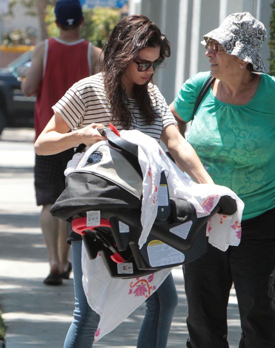 Jenna Dewan - do pracy z dzieckiem (FOTO)