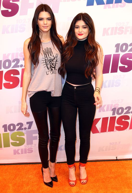 Siostry Jenner na czerwonym dywanie  