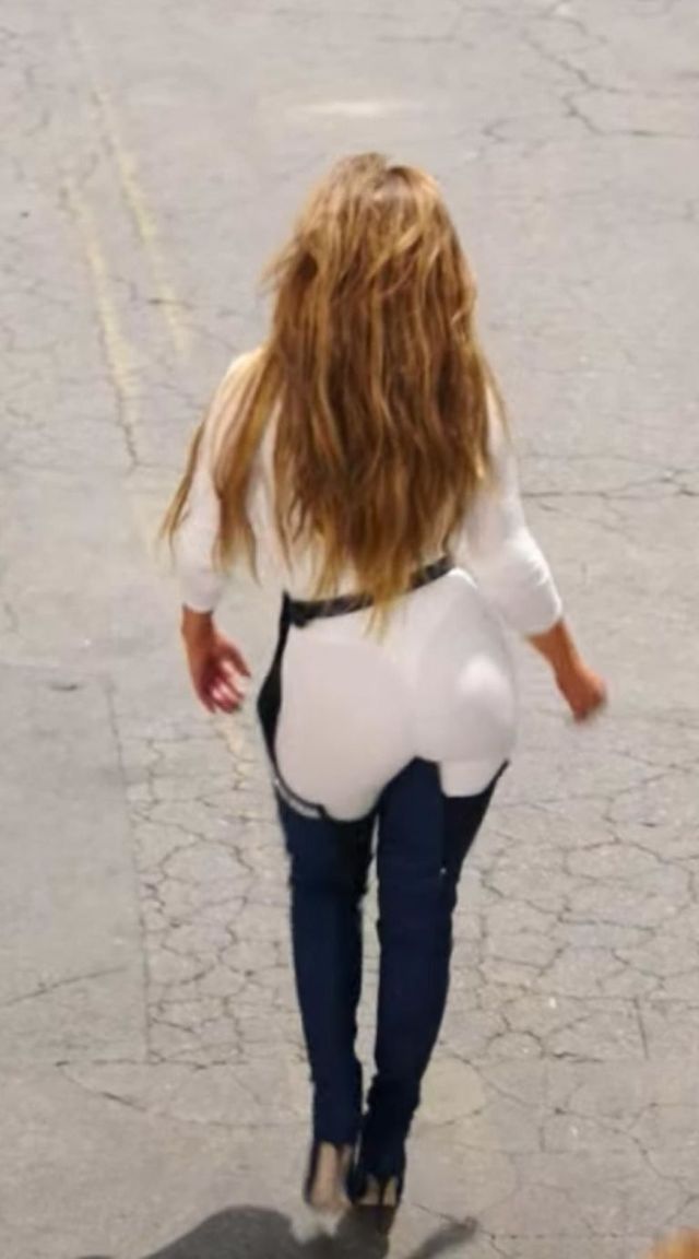 Jak Jennifer Lopez naprawdę czuła się w szpilkach od Rihanny?