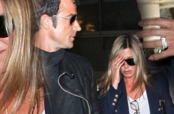 Jennifer Aniston pokazała swój pierścionek zaręczynowy