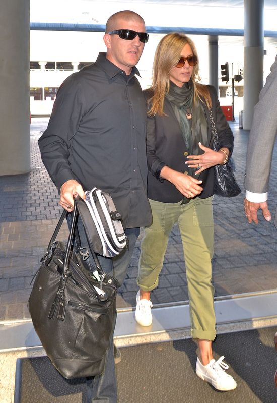 Aniston! I co z tym ślubem? (FOTO)