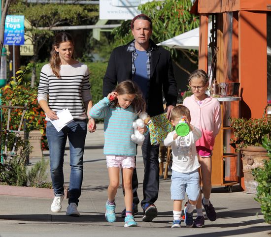 Zarzucają Jennifer Garner, że zniszczyła sobie twarz