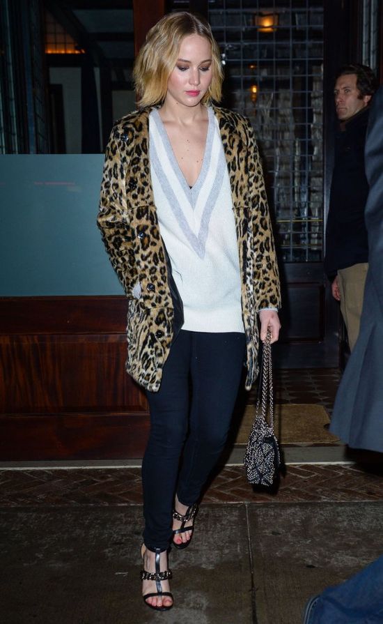 Co powiecie na Jennifer Lawrence w grzywce? (FOTO)