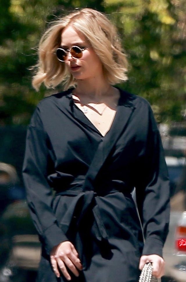 Jennifer Lawrence w nowej fryzurze, która ma szansę stać się hitem lata