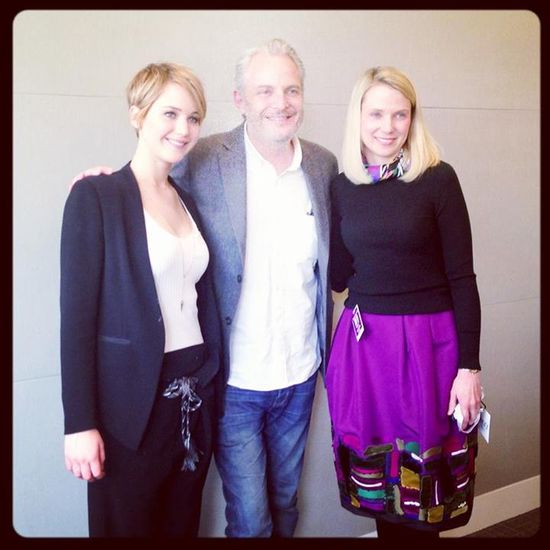 Jennifre Lawrence ścięła włosy (FOTO) Jennifre Lawrence ścięła włosy (FOTO)