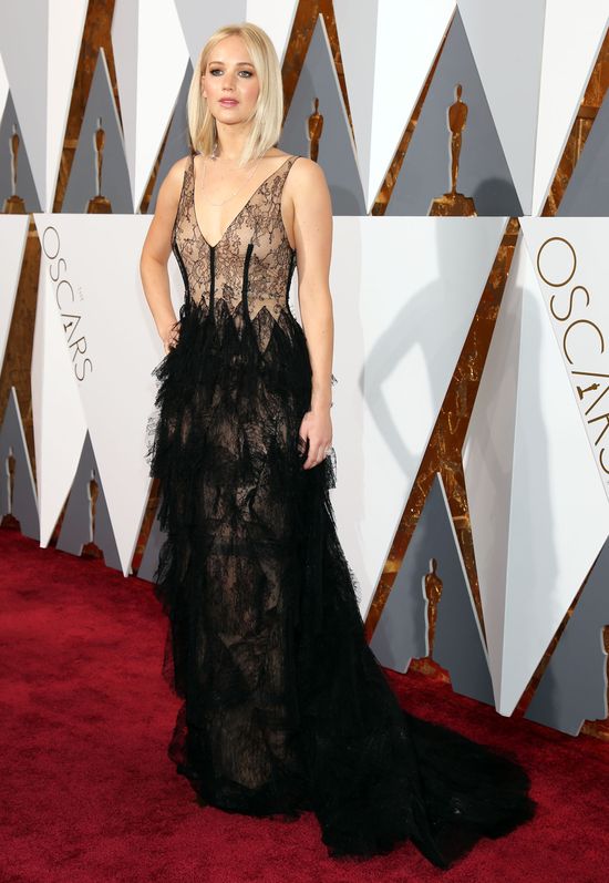 Alba o Lawrence: Ona ciągnie filmowe box office'y!