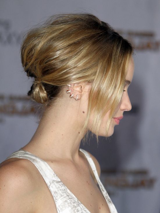 Jennifer Lawrence założyła ogromną pupę i za duże buty Jennifer Lawrence założyła ogromną pupę i za duże buty