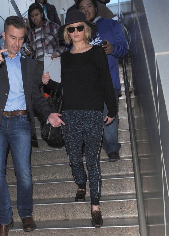 Jennifer Lawrence chudnie, bo... (FOTO)