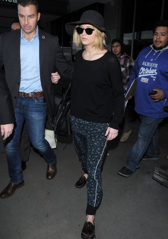 Jennifer Lawrence chudnie, bo... (FOTO)