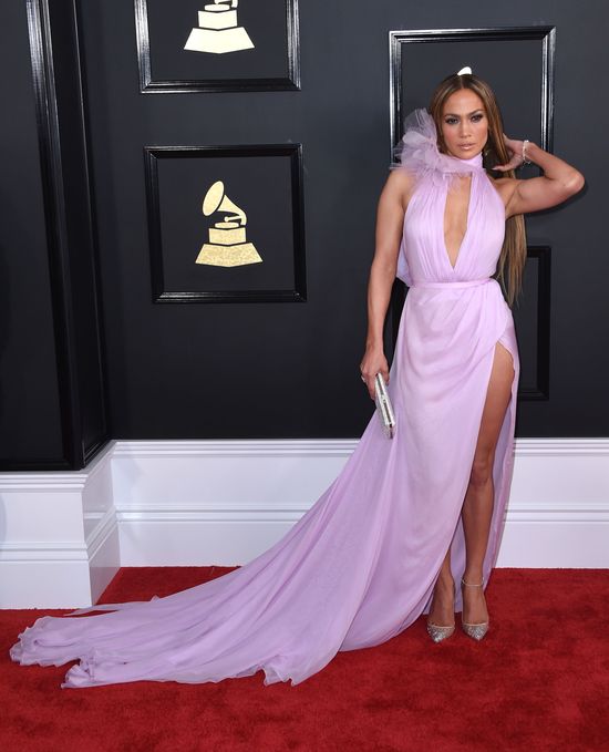 Kreacje gwiazd i lista zwycięzców Grammy 2017 (FOTO) Kreacje gwiazd i lista zwycięzców Grammy 2017 (FOTO)