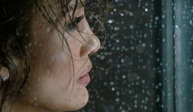 Milion wcieleń i reklam w nowym klipie Jennifer Lopez