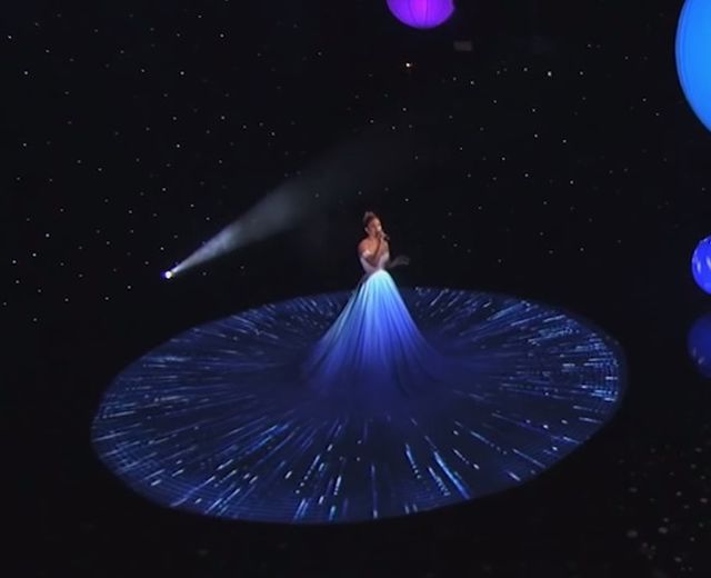 Opadnie Ci szczęka, gdy zobaczysz, co ma na sobie JLo