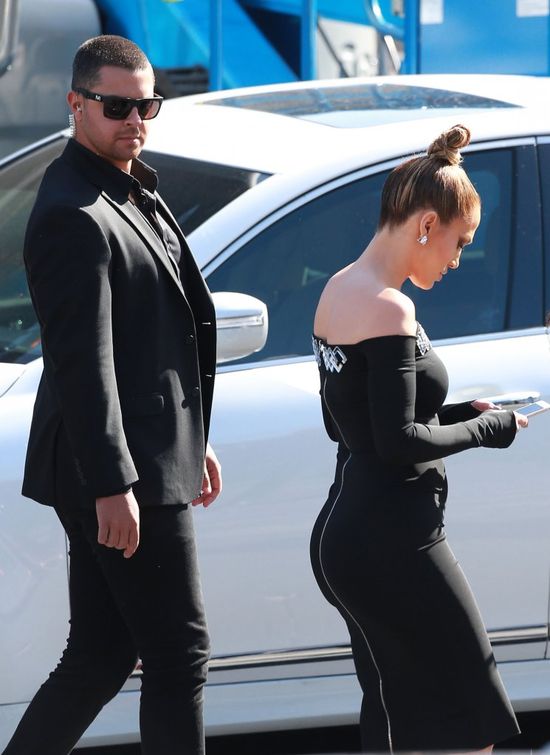 Tym razem ciała dali jej styliści (FOTO) Tym razem ciała dali jej styliści (FOTO)