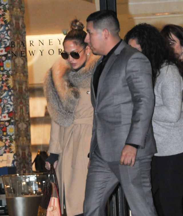 Kiedy Ty stoisz w kolejce po śledzie... (FOTO)