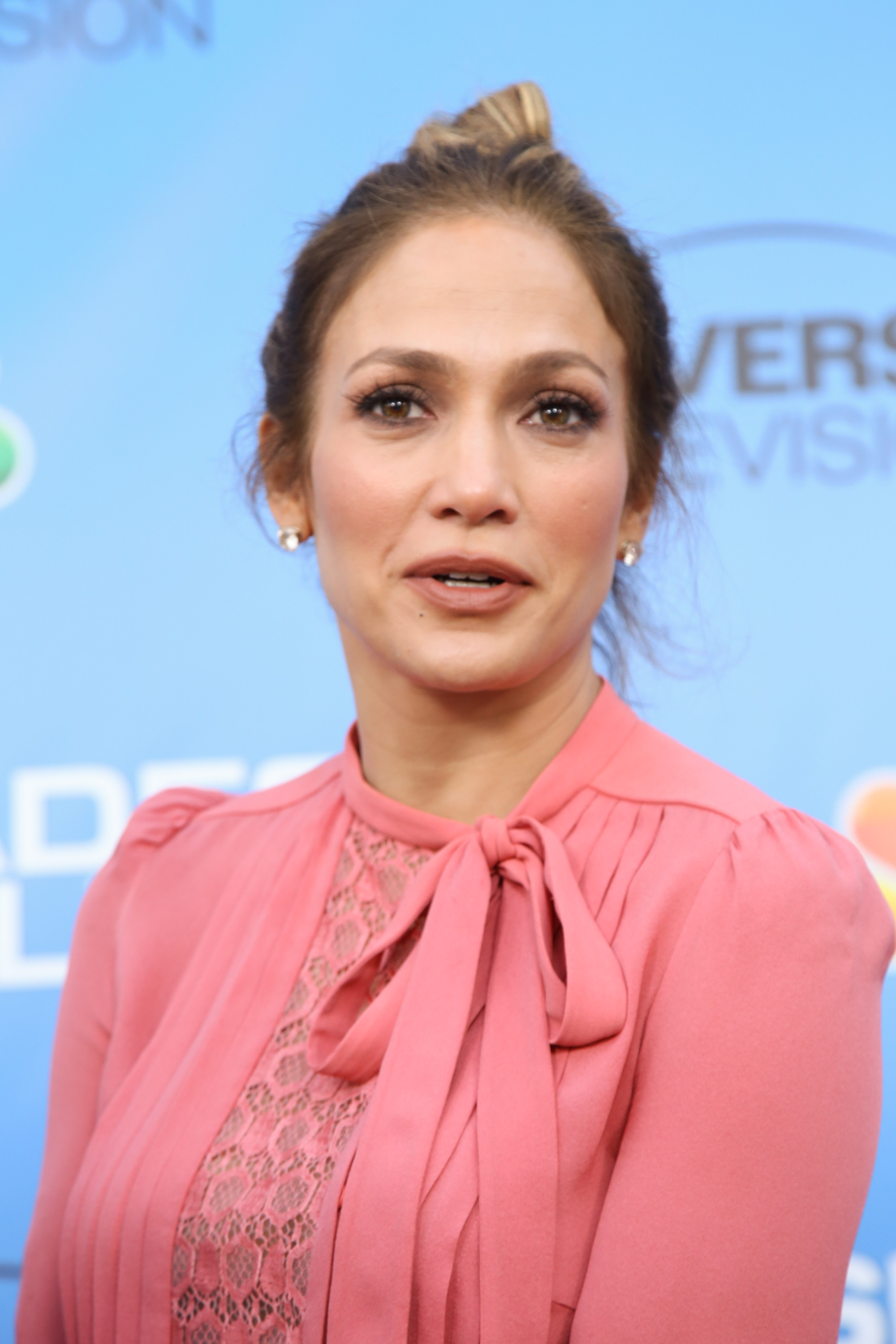 Zbliżenie na twarz Jennifer Lopez (FOTO) Zbliżenie na twarz Jennifer Lopez (FOTO)