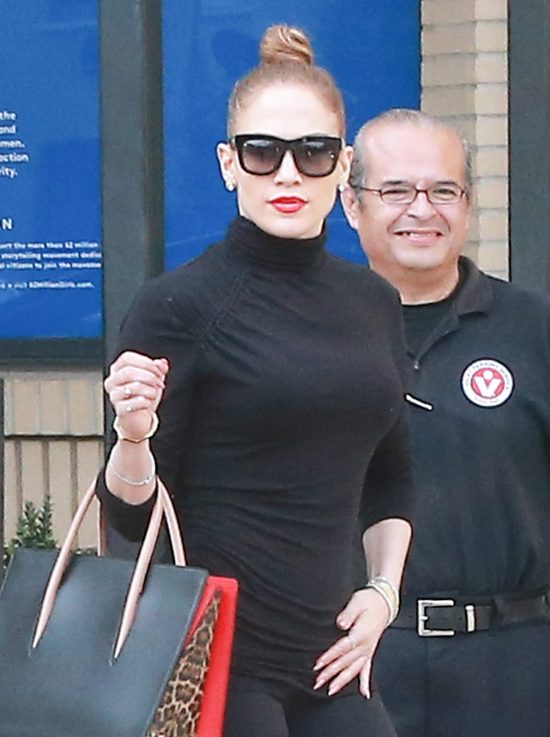 Poznajecie jedną z najgorętszych gwiazd Hollywood? (FOTO)