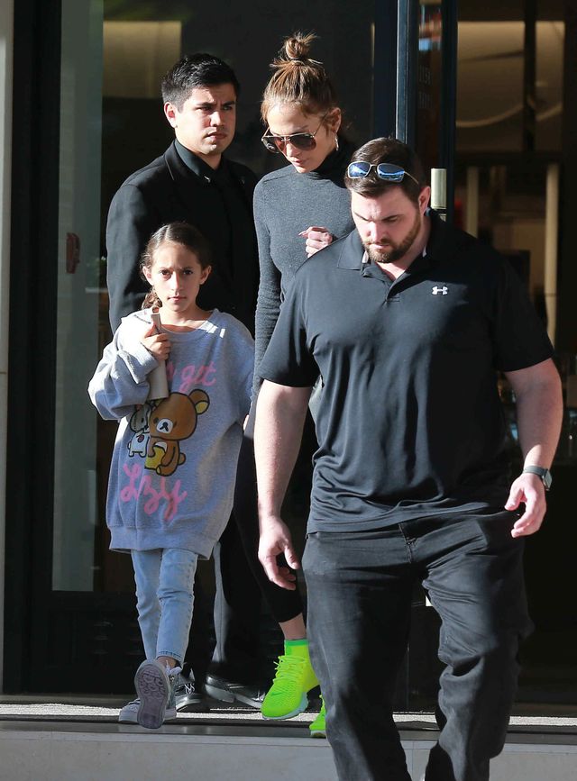 Jennifer Lopez z Emmą i Maxem na zakupach (ZDJĘCIA)