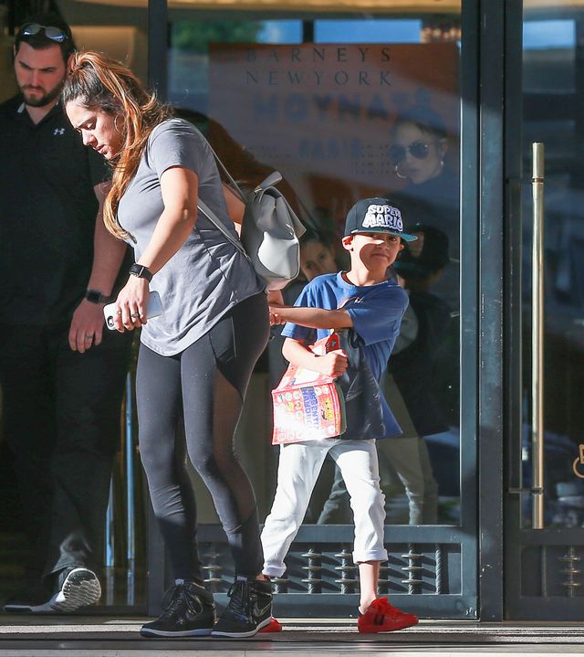 Jennifer Lopez z Emmą i Maxem na zakupach (ZDJĘCIA)